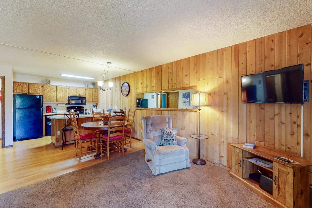 Kings Crossing Apartments وينتر بارك المظهر الخارجي الصورة